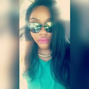 Meet your Posher, Patience